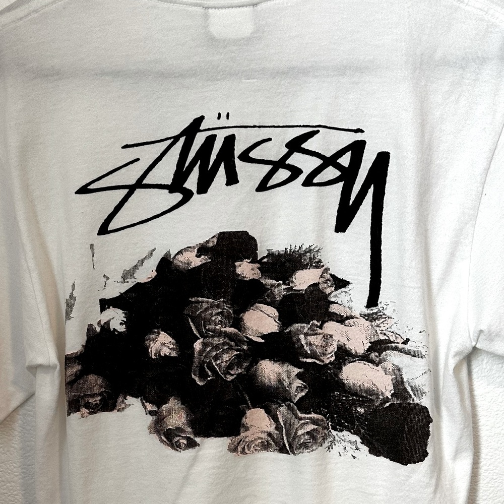 Stussy White Logo Shirt with Roses (Size Small)